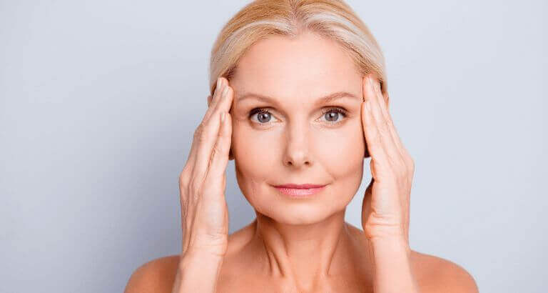 woman with clear skin after anti wrinkle injections at apsaras clinic